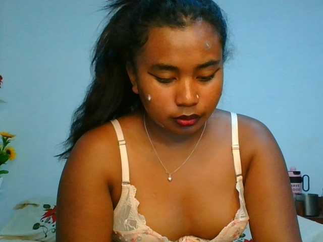 Pauliemarie live cam on BongaCams