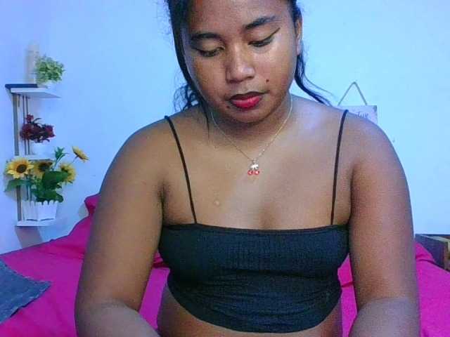 Pauliemarie live cam on BongaCams