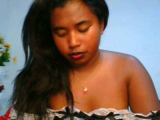 Pauliemarie live cam on BongaCams
