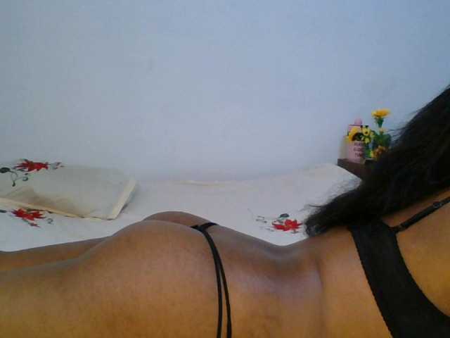Pauliemarie live cam on BongaCams