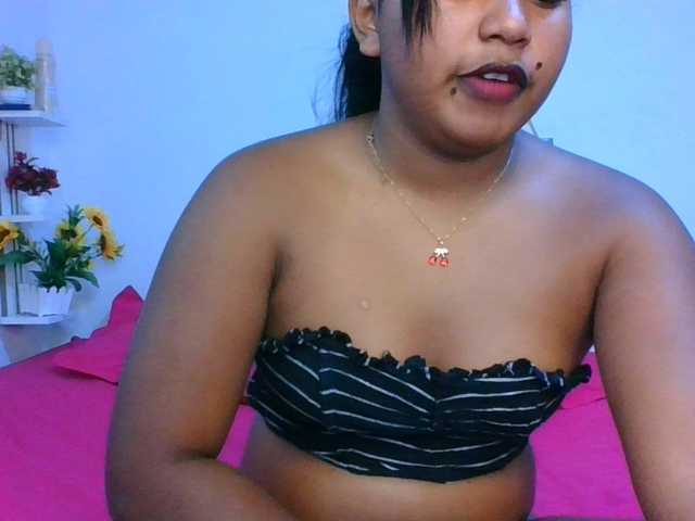 Pauliemarie live cam on BongaCams