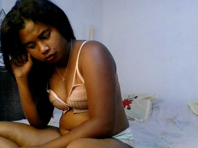Pauliemarie live cam on BongaCams