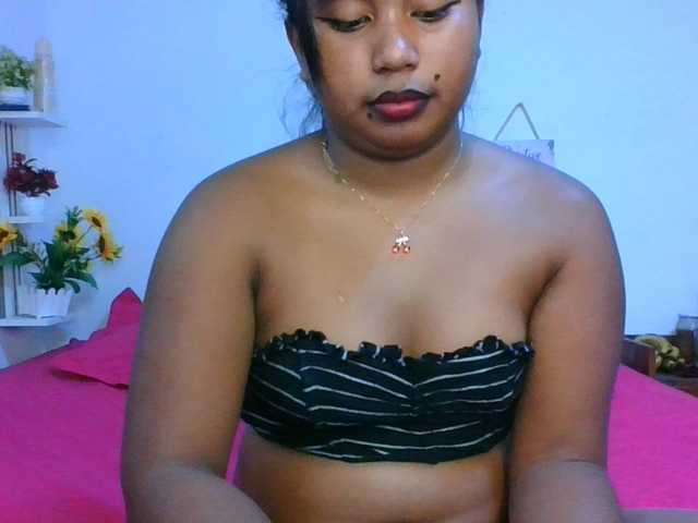 Pauliemarie live cam on BongaCams