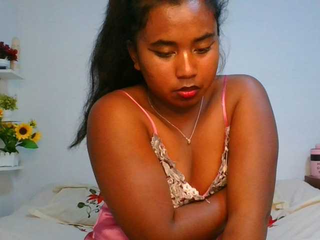 Pauliemarie live cam on BongaCams