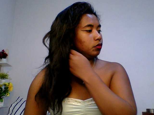Pauliemarie Live Cam on BongaCams