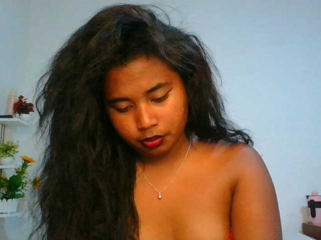 Pauliemarie live cam on BongaCams