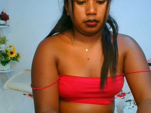Pauliemarie live cam on BongaCams