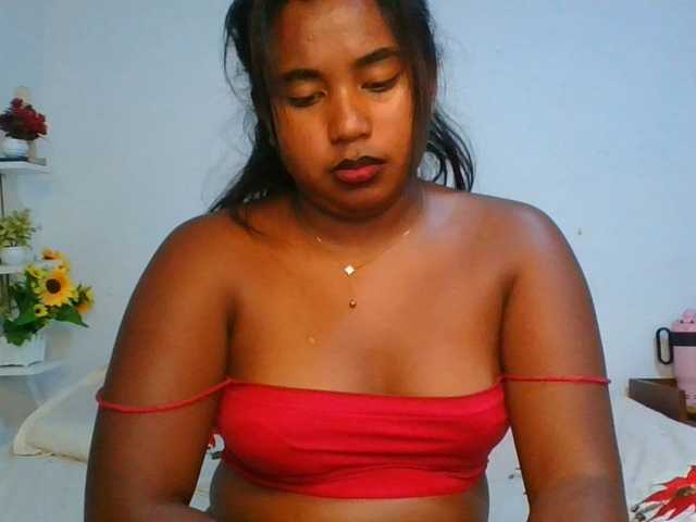 Pauliemarie live cam on BongaCams