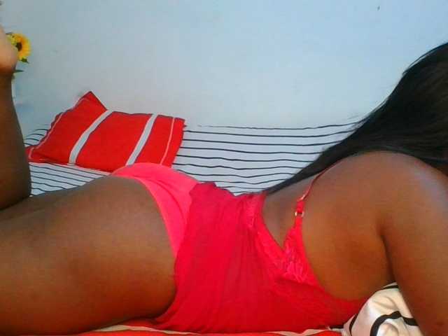 Pauliemarie live cam on BongaCams