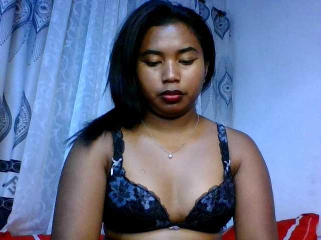 Pauliemarie live cam on BongaCams
