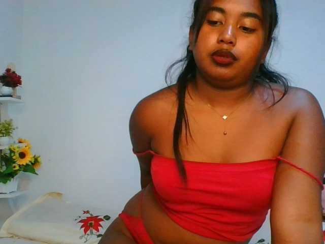 Pauliemarie live cam on BongaCams