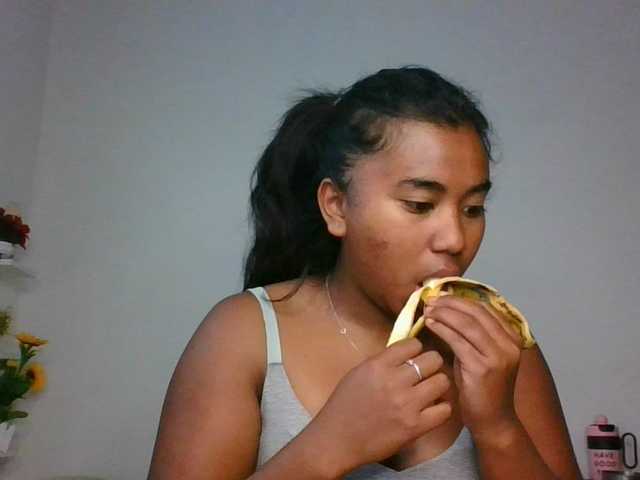 Pauliemarie live cam on BongaCams