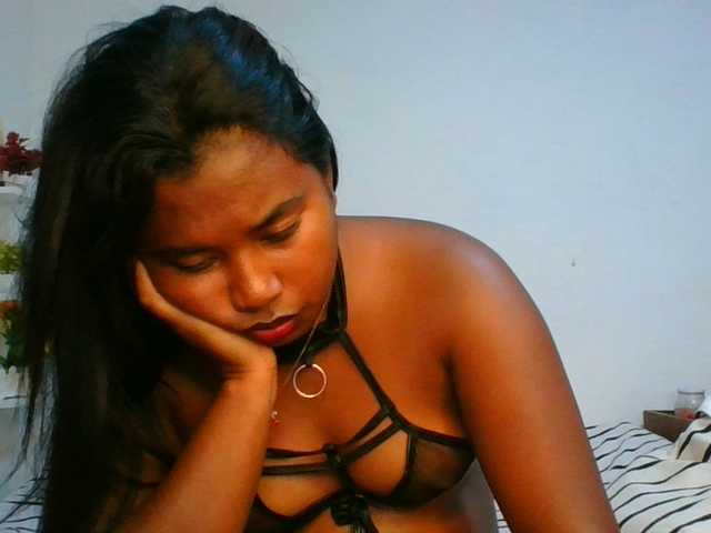 Pauliemarie live cam on BongaCams