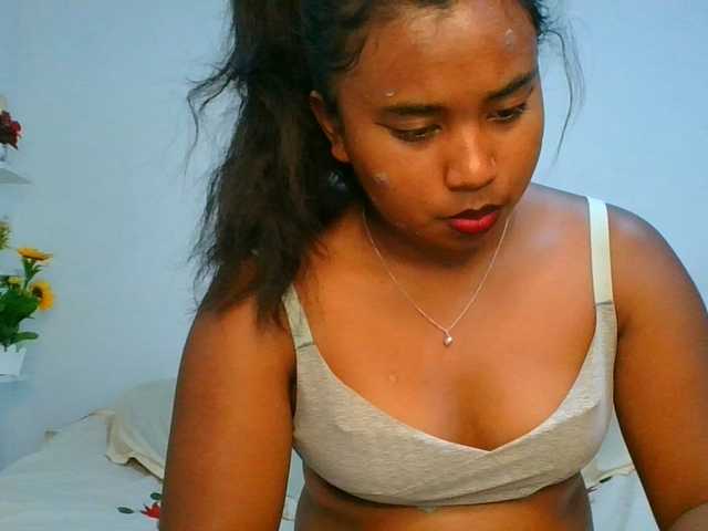 Pauliemarie live cam on BongaCams
