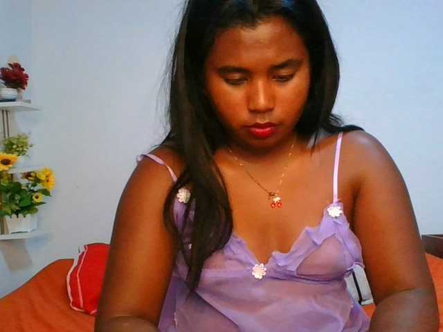 Pauliemarie live cam on BongaCams