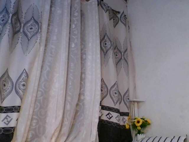 Pauliemarie live cam on BongaCams