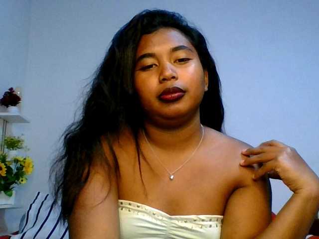 Pauliemarie live cam on BongaCams