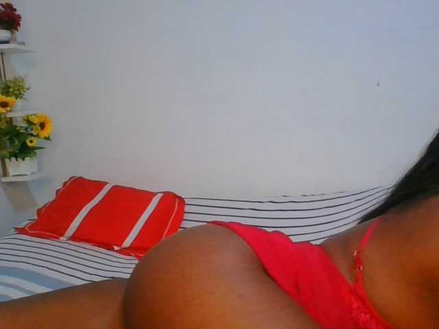 Pauliemarie live cam on BongaCams