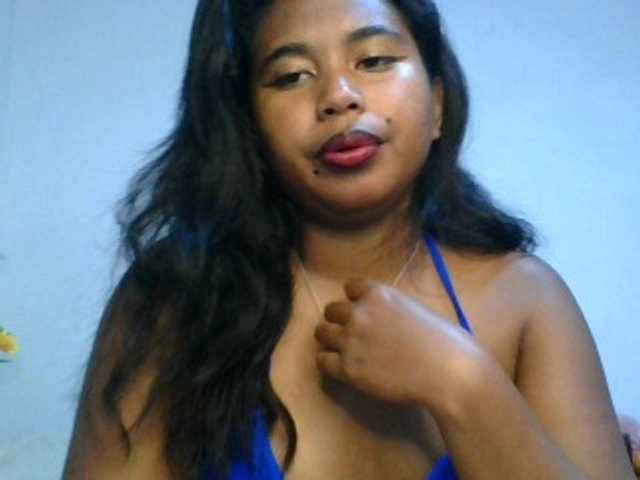 Pauliemarie live cam on BongaCams