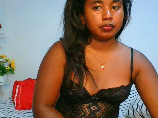 Pauliemarie live cam on BongaCams