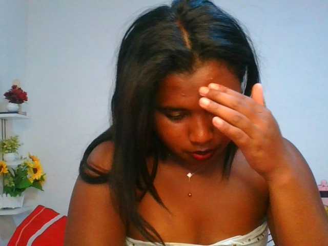 Pauliemarie live cam on BongaCams