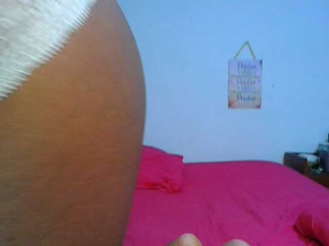 Pauliemarie live cam on BongaCams