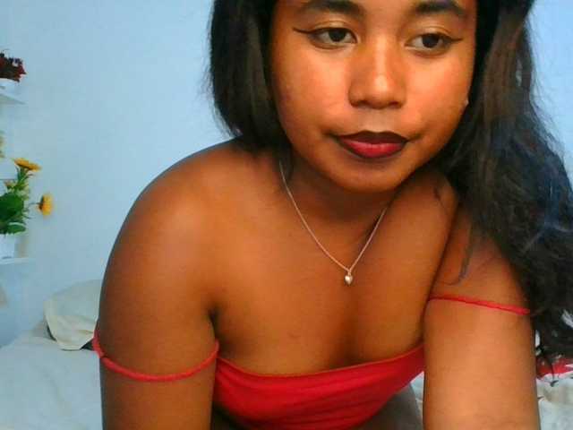 Pauliemarie live cam on BongaCams