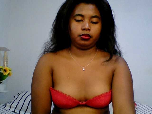 Pauliemarie live cam on BongaCams