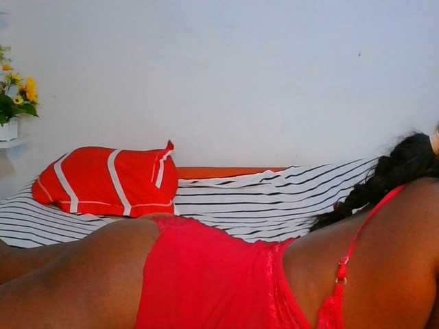 Pauliemarie live cam on BongaCams