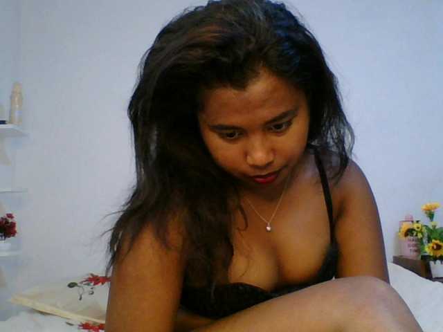 Pauliemarie live cam on BongaCams