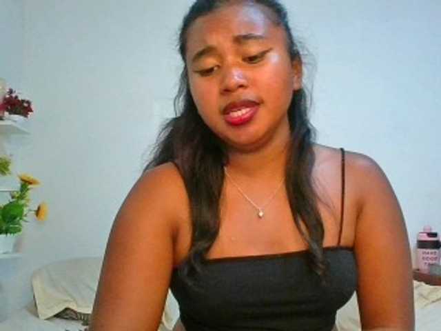 Pauliemarie live cam on BongaCams
