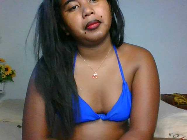 Pauliemarie live cam on BongaCams