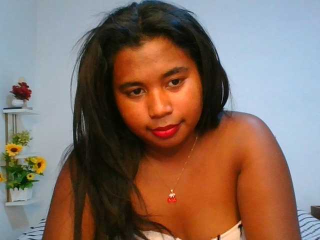Pauliemarie live cam on BongaCams
