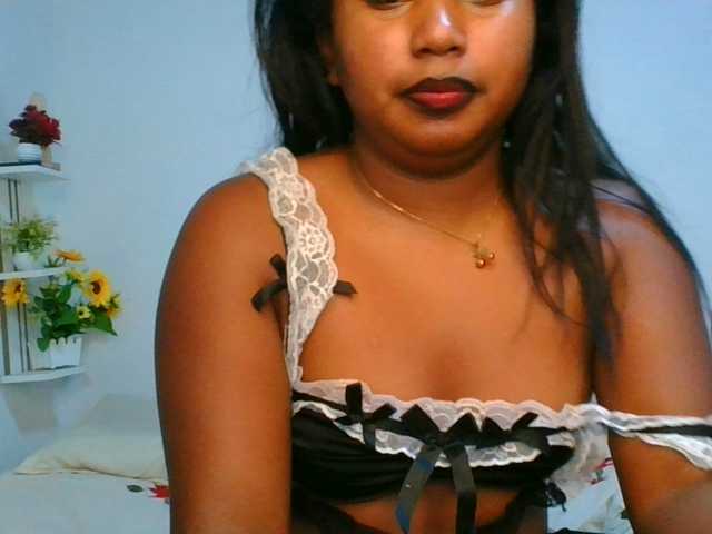 Pauliemarie live cam on BongaCams