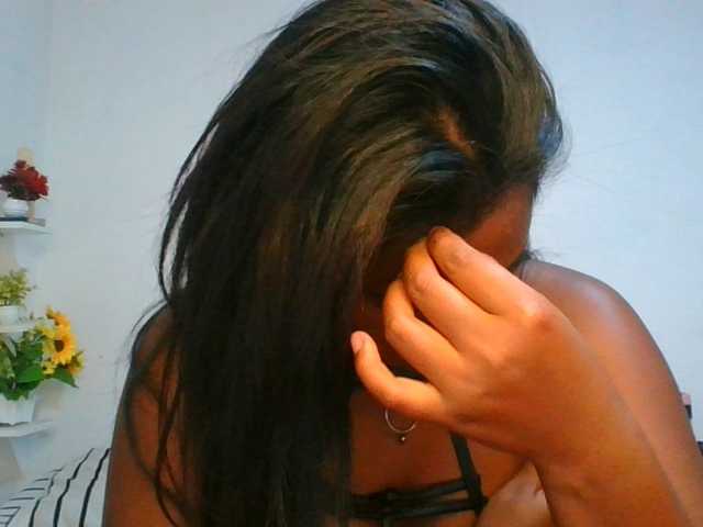 Pauliemarie live cam on BongaCams