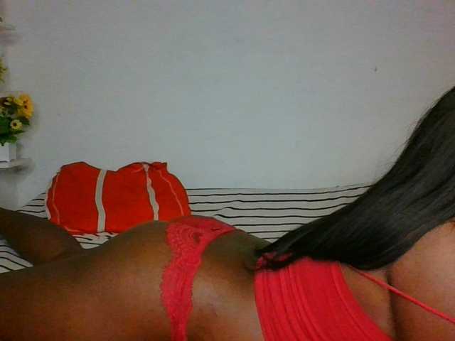 Pauliemarie live cam on BongaCams