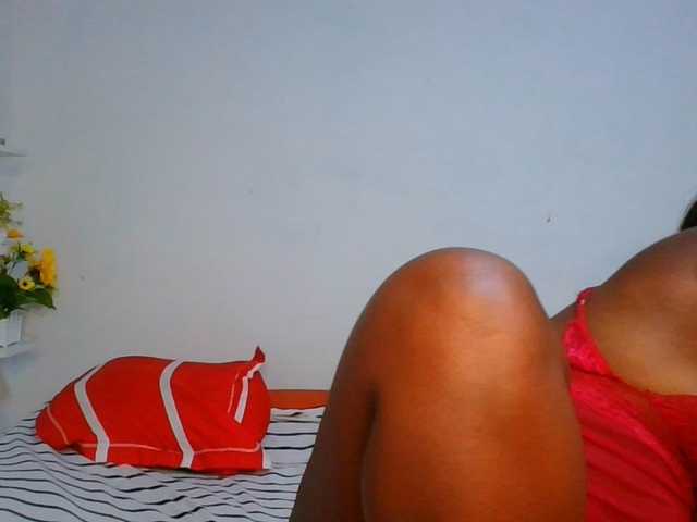 Pauliemarie live cam on BongaCams