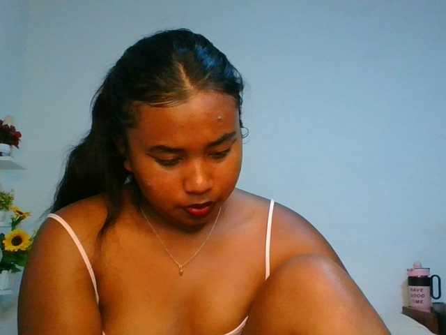 Pauliemarie live cam on BongaCams