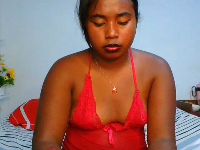 Pauliemarie live cam on BongaCams