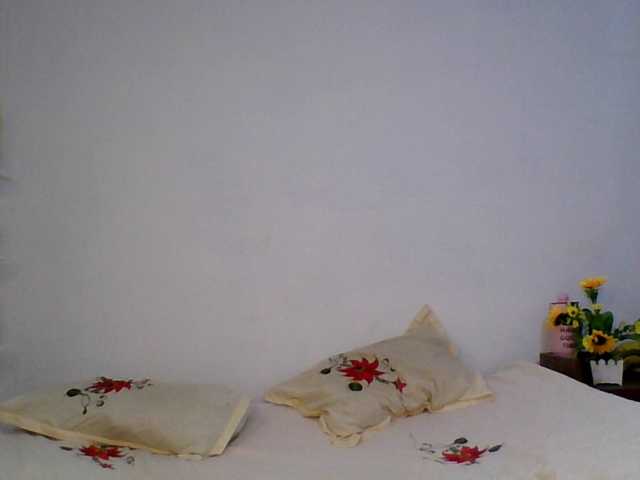 Pauliemarie live cam on BongaCams