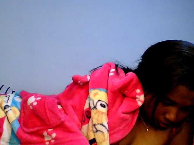 Pauliemarie live cam on BongaCams