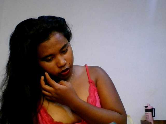 Pauliemarie live cam on BongaCams