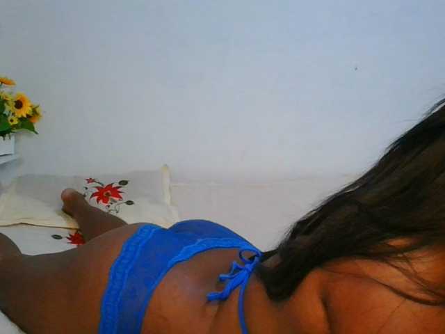 Pauliemarie live cam on BongaCams