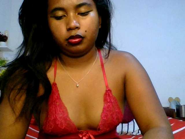 Pauliemarie live cam on BongaCams