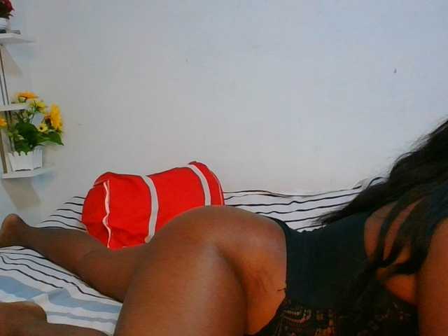 Pauliemarie live cam on BongaCams