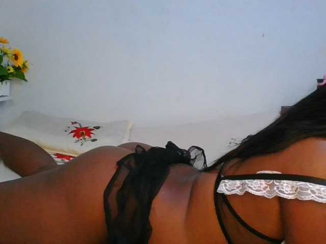 Pauliemarie live cam on BongaCams