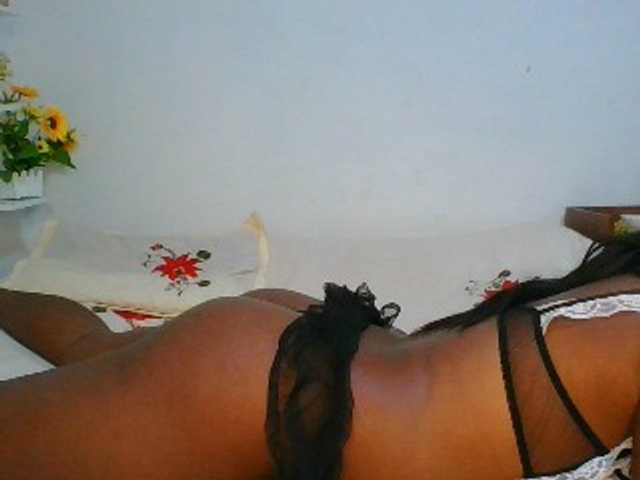 Pauliemarie live cam on BongaCams