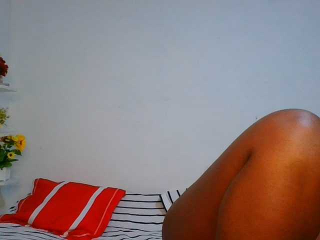 Pauliemarie live cam on BongaCams