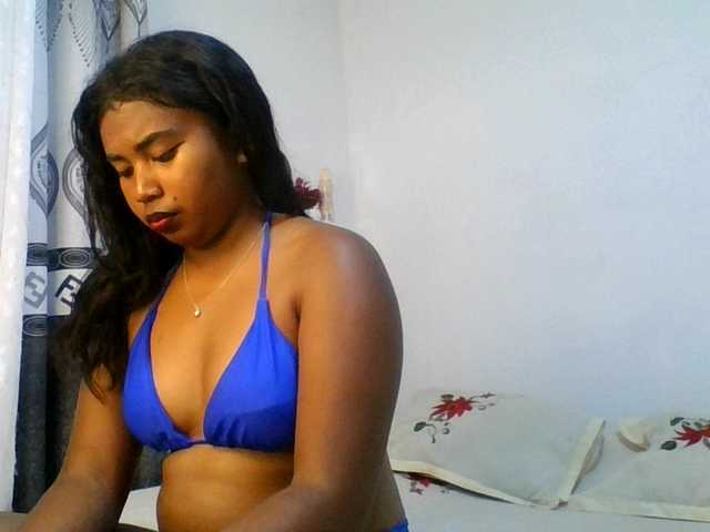 Pauliemarie live cam on BongaCams