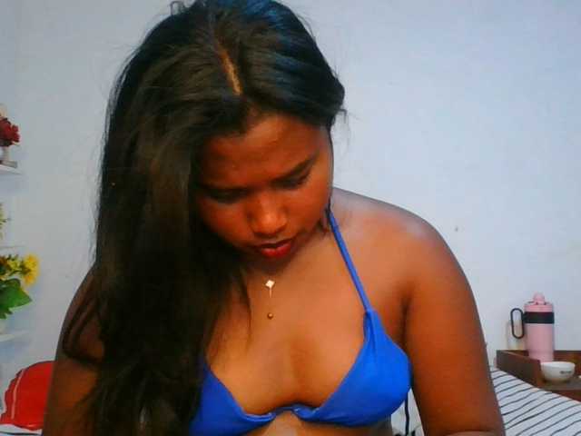 Pauliemarie live cam on BongaCams